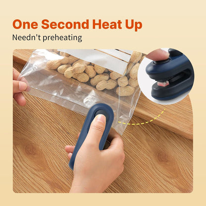 Portable Mini Sealing Machine, Handheld 2-in-1 Heat Sealer and Cutter, Rechargeable Battery, Food Storage Bag Sealer for Snacks, Chips, Fresh Storage, Plastic Bags